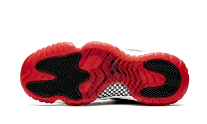 Air Jordan 11 Retro Playoffs Bred (2019)