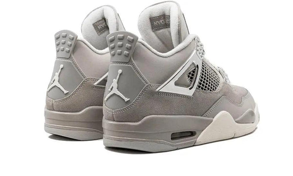 Air Jordan 4 Retro Frozen Moments