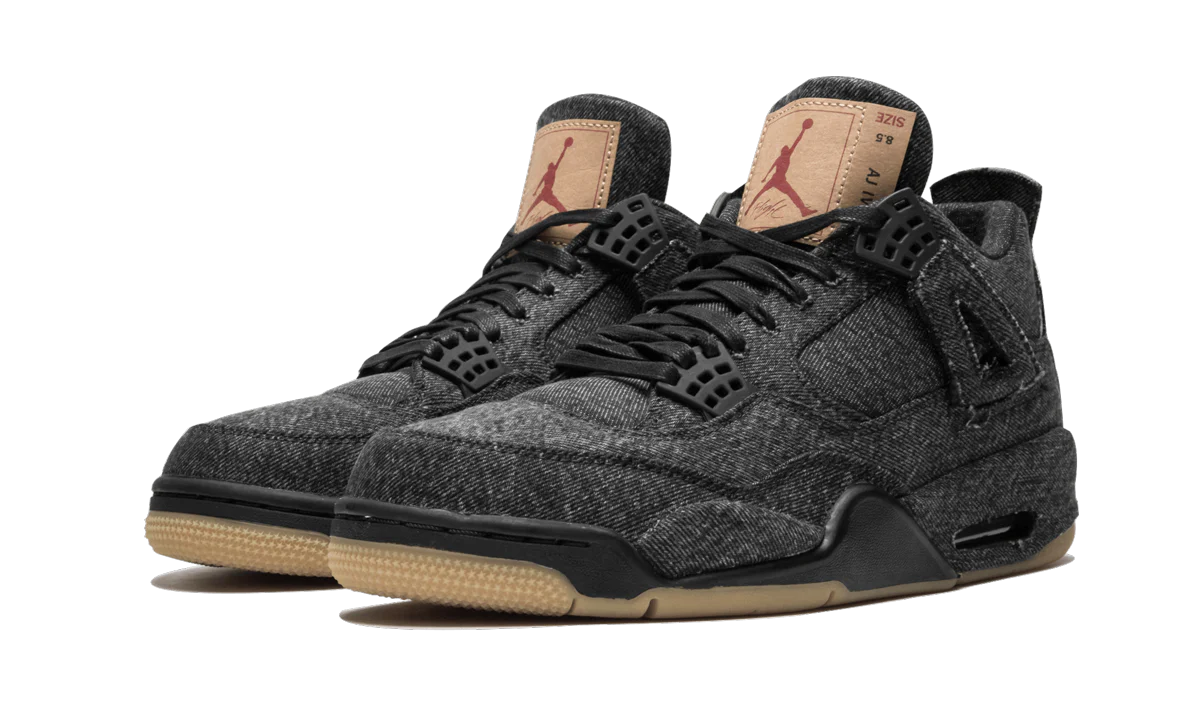 Air Jordan 4 Retro Levi's Black (Levi's Tag)