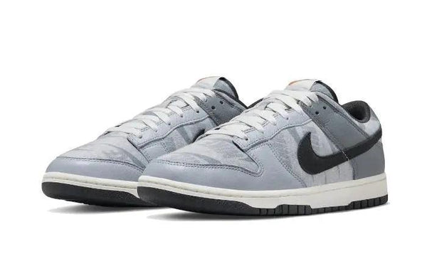 Nike Dunk Low SE Copy Paste