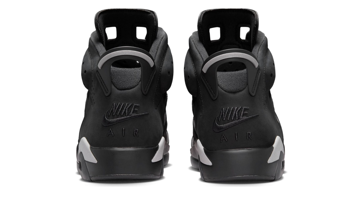 Jordan 6 Retro Cap & Gown
