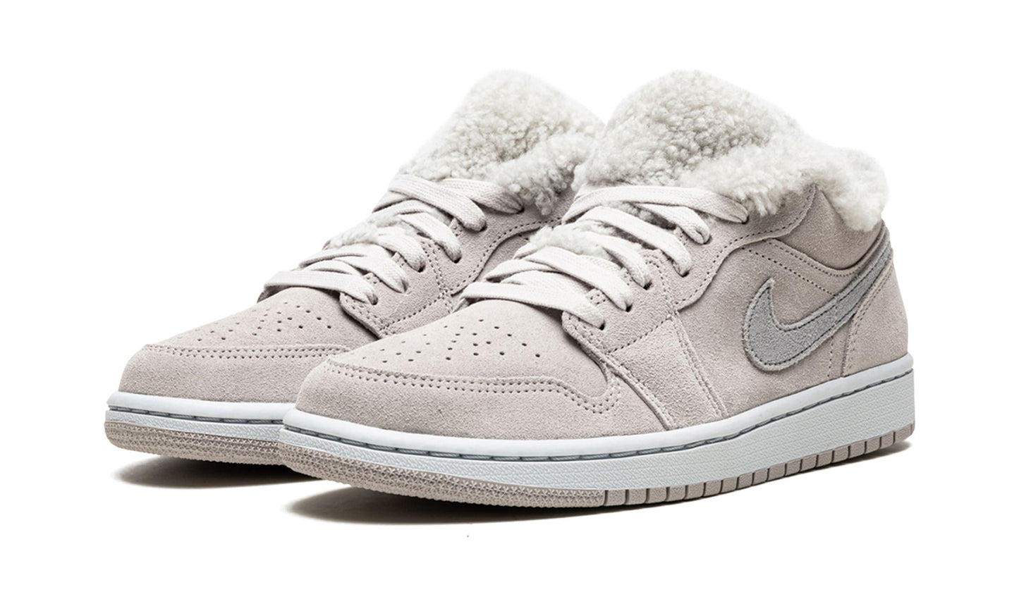 Air Jordan 1 Low SE Sherpa Fleece