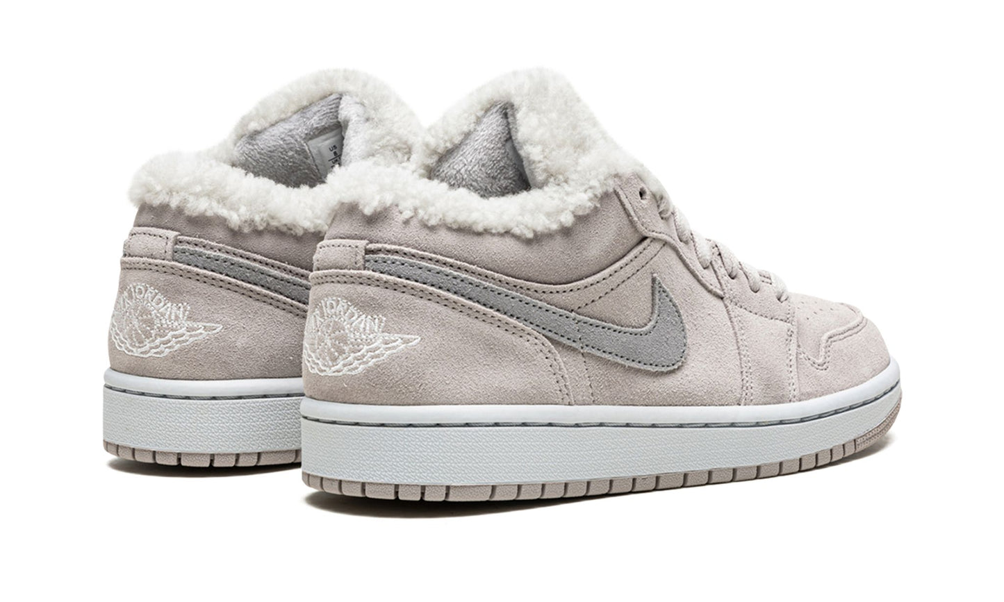 Air Jordan 1 Low SE Sherpa Fleece