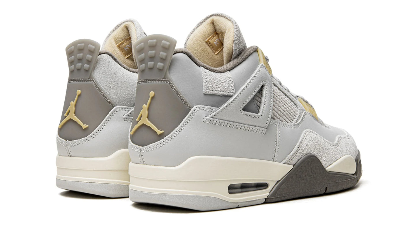 Air Jordan 4 Retro SE Craft Photon Dust