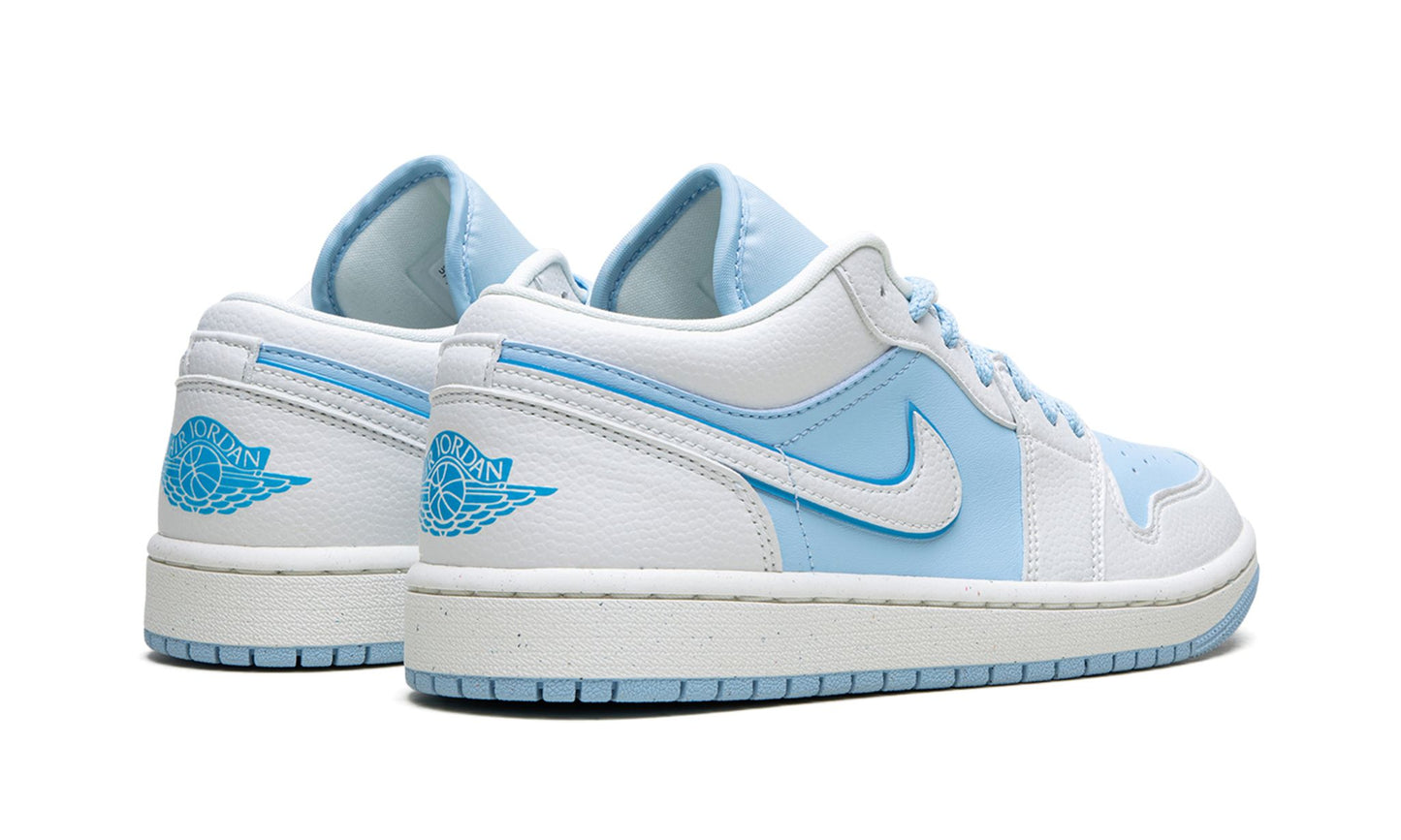 Air Jordan 1 Low SE Reverse Ice Blue