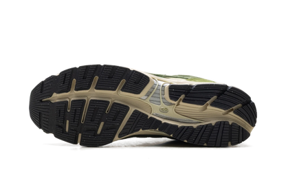 New Balance 2011 Kith Leaf Green