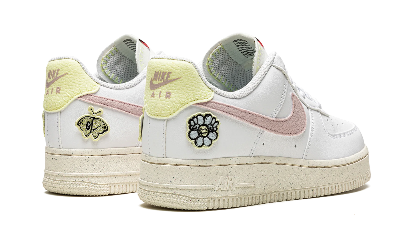 Nike Air Force 1 '07 SE Next Nature White Pink Oxford