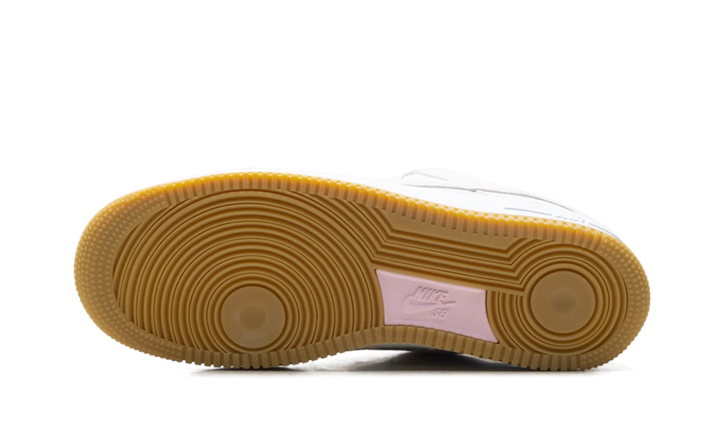 Nike Air Force 1 Low SB Light Orewood Brown Pink
