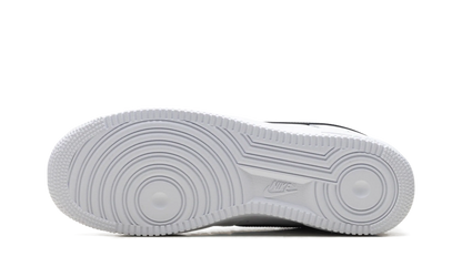 Nike Air Force 1 Low Supreme White Black