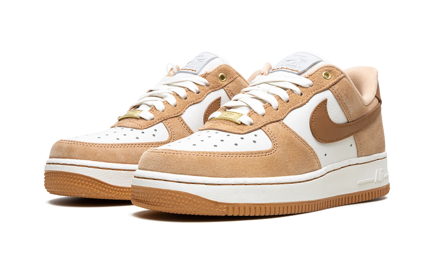 Nike Air Force 1 LXX Vachetta Tan