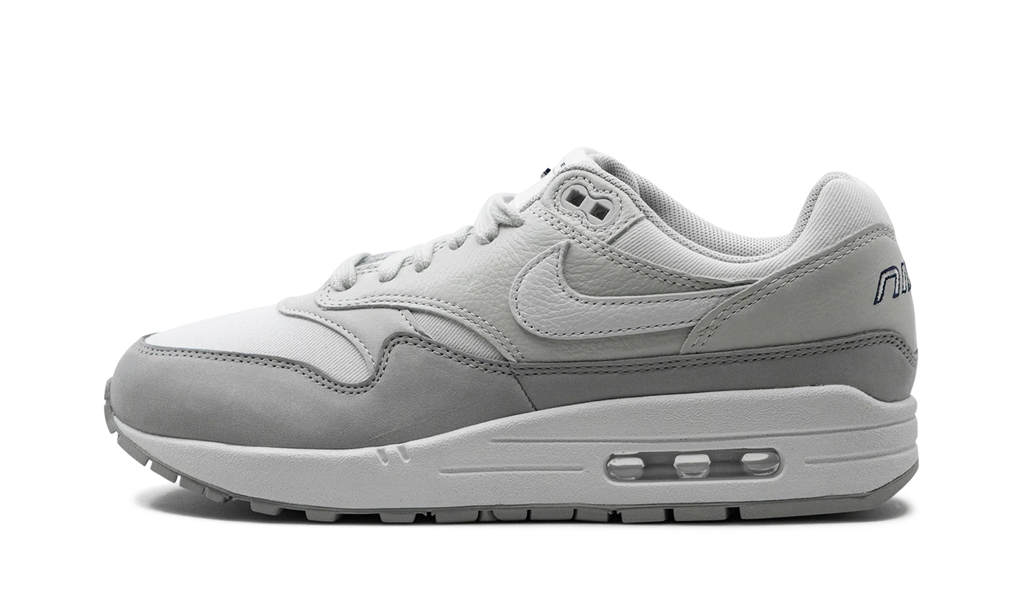 Nike Air Max 1'87 LX Light Smoke Grey