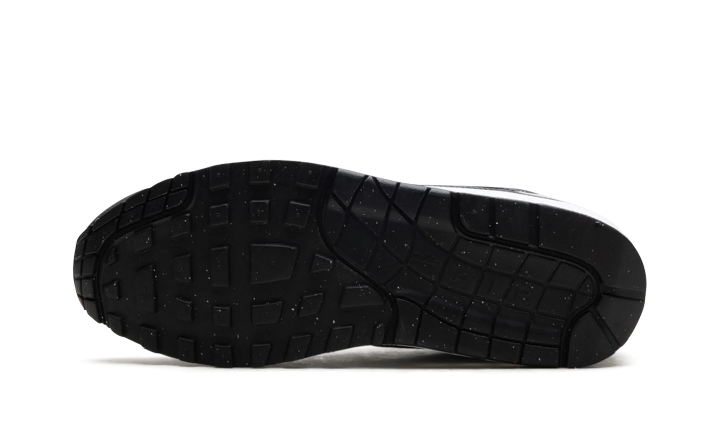 Nike Air Max 1 Essential White Pure Platinium Black