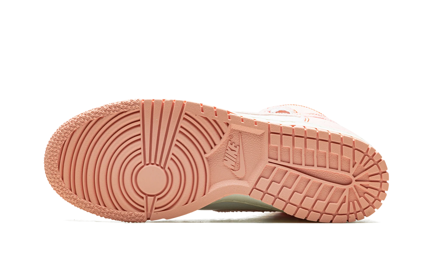 Nike Dunk High 1985 Arctic Orange