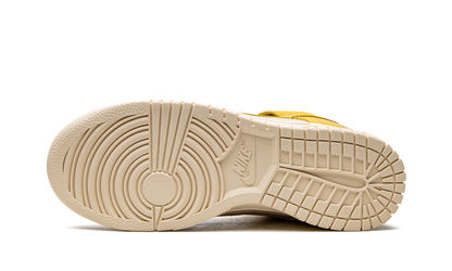 Nike Dunk Low LX Banana