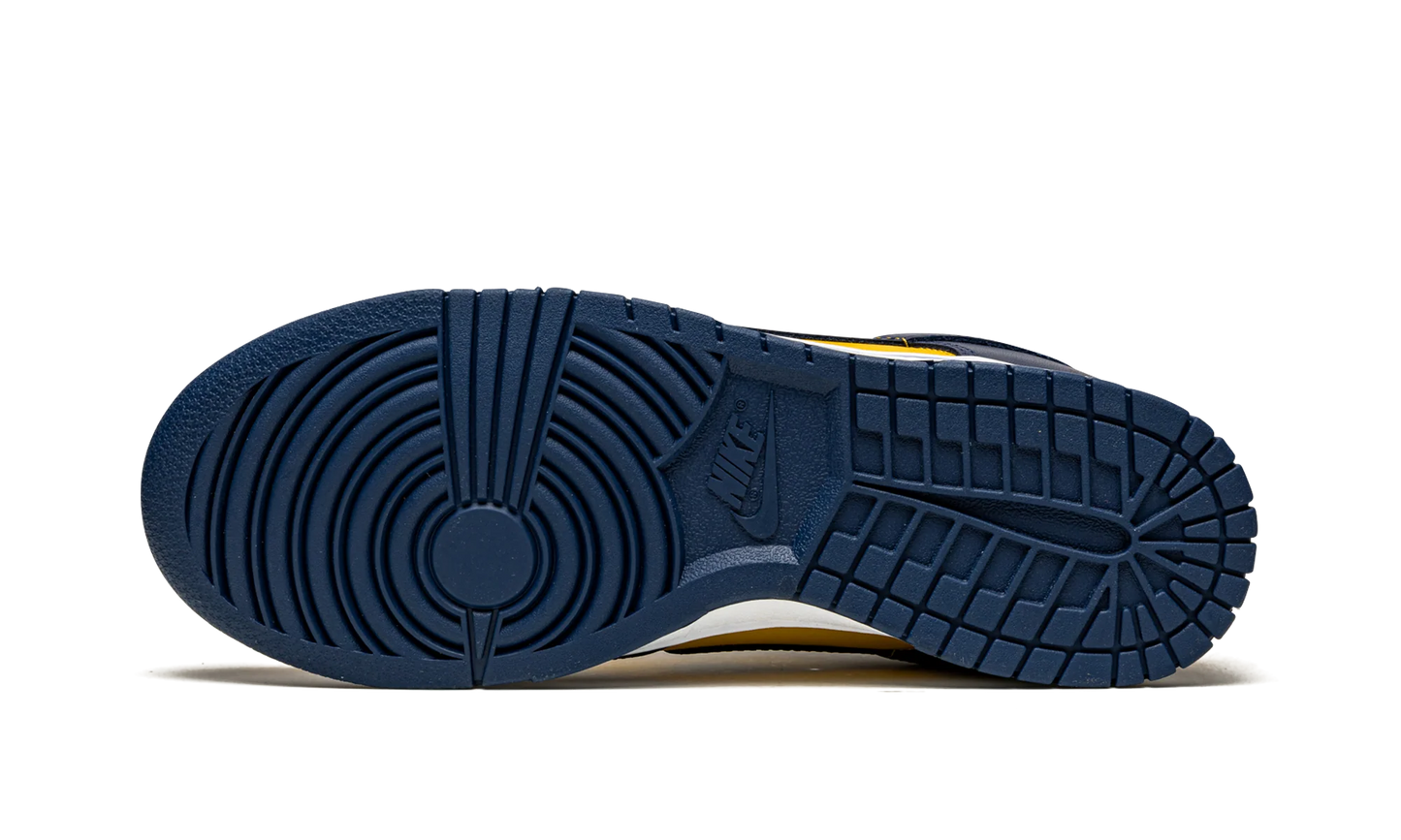Nike Dunk Low Michigan