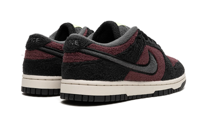 Nike Dunk Low SE Fleece Burgundy