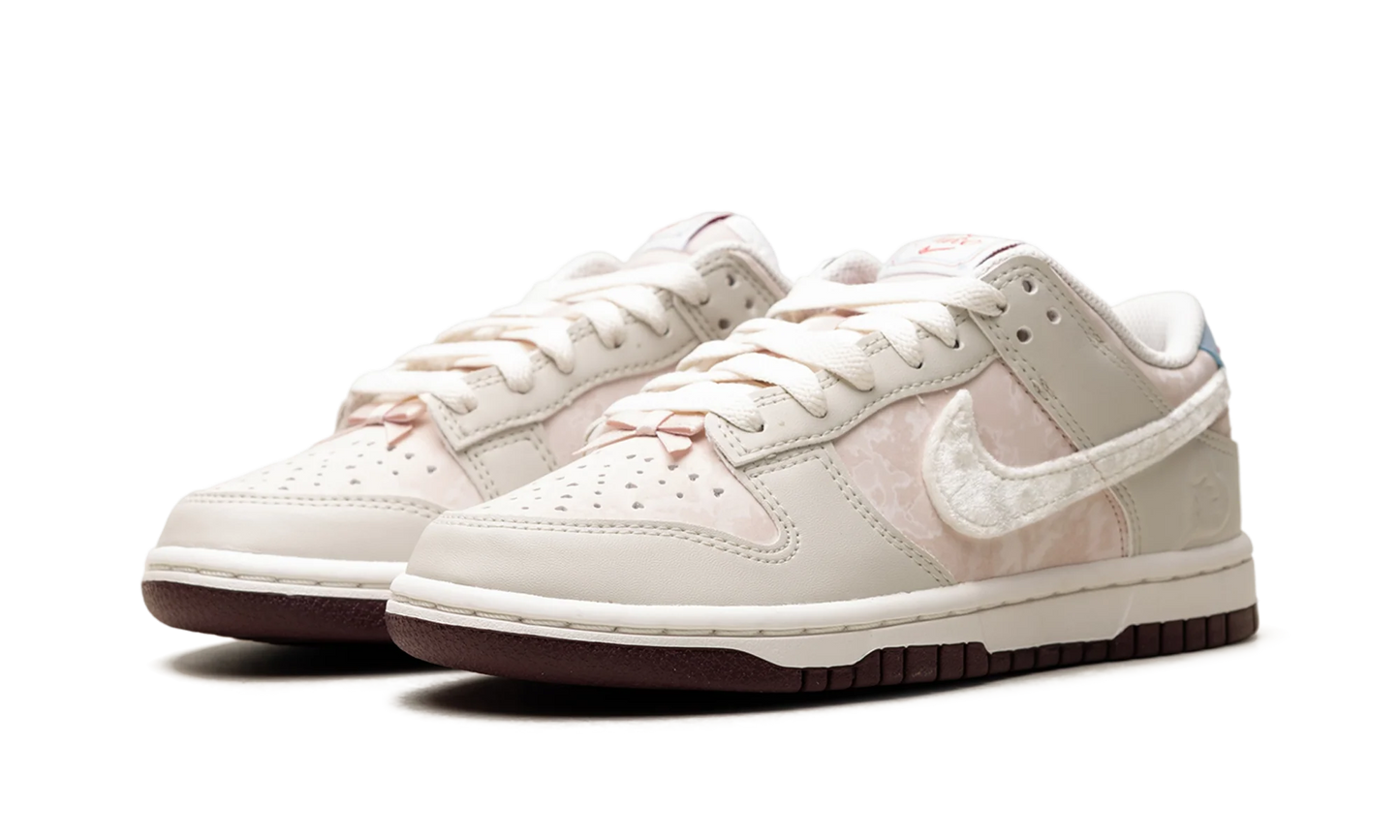 Nike Dunk Low Valentine's Day (2026)