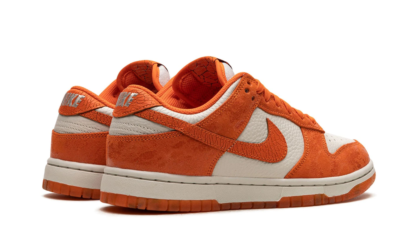 Nike Dunk Low Cracked Orange