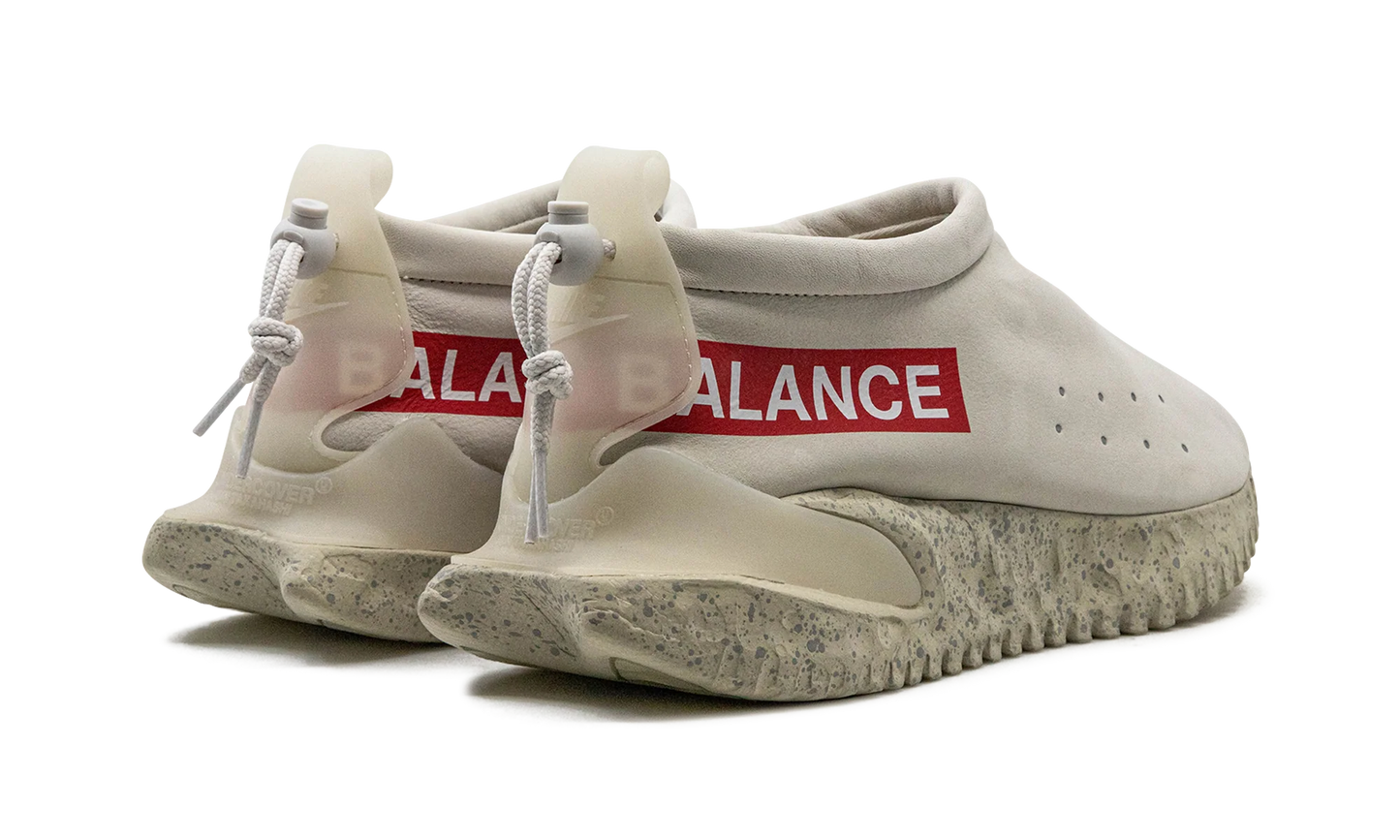 Nike Moc Flow SP Undercover Light Bone
