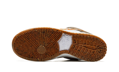 Nike SB Dunk Low Crushed DC Golden Hour