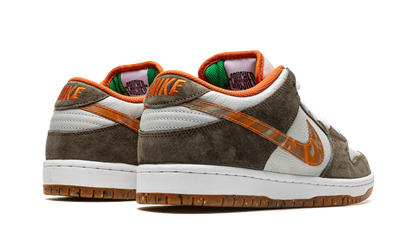 Nike SB Dunk Low Crushed DC Golden Hour