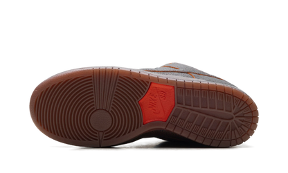 Nike SB Dunk Low Krampus