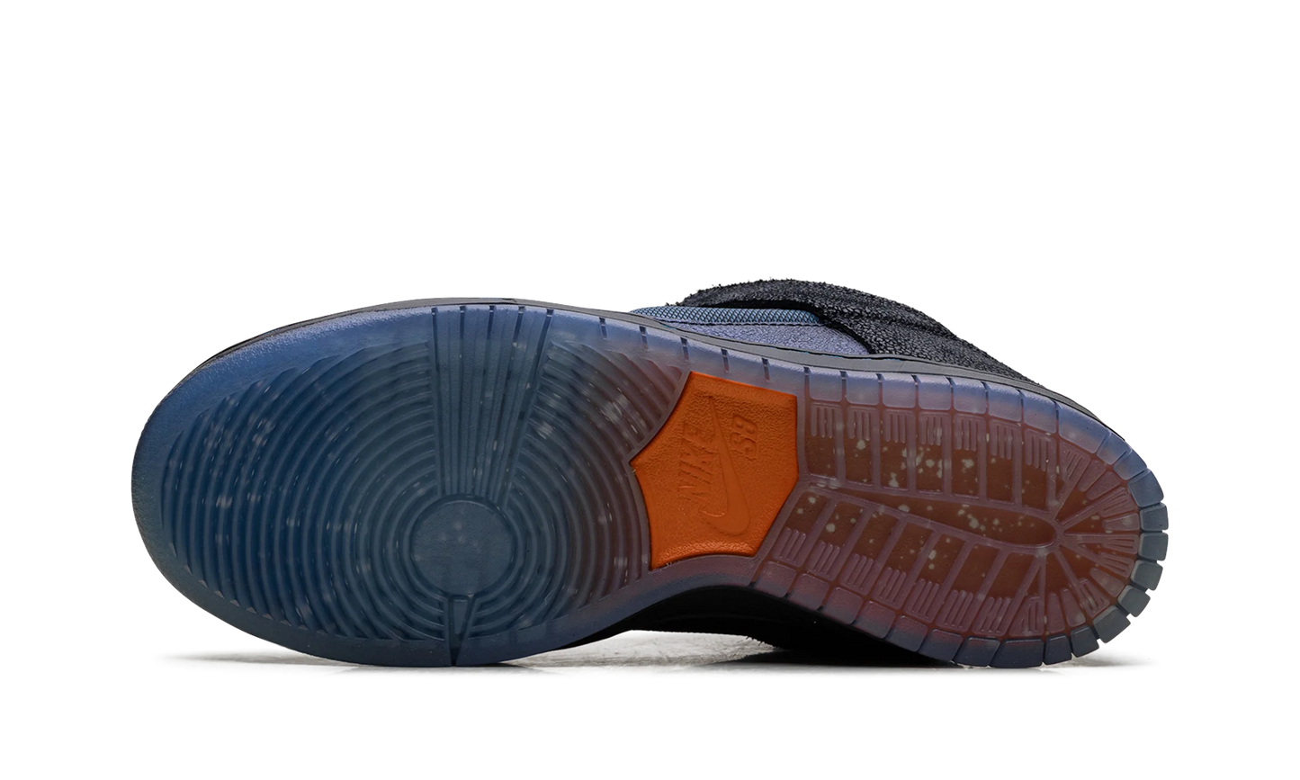Nike SB Dunk Low Pro Bluetile Skateboards