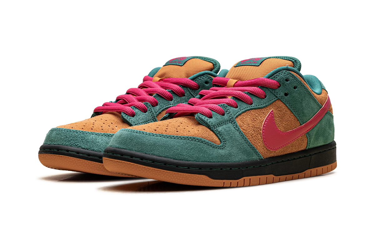 Nike SB Dunk Low Pro Green Noise Watermelon