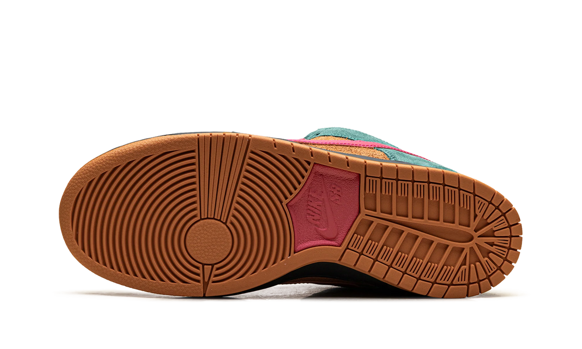 Nike SB Dunk Low Pro Green Noise Watermelon
