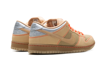 Nike SB Dunk Low Pro Som Tum