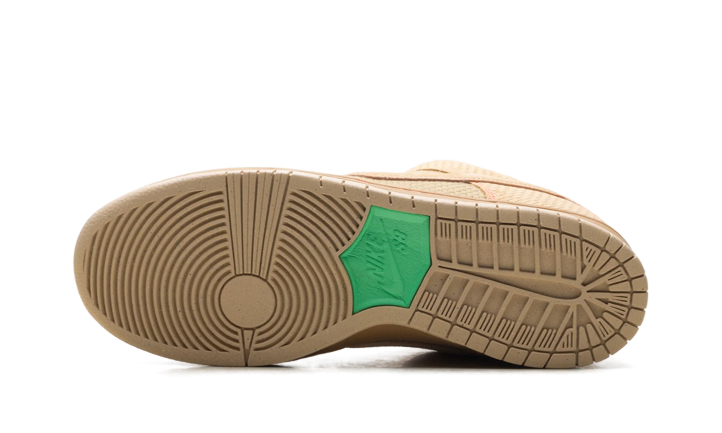 Nike SB Dunk Low Pro Som Tum