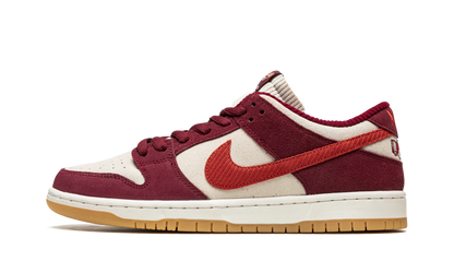 Nike SB Dunk Low Skate Like a Girl