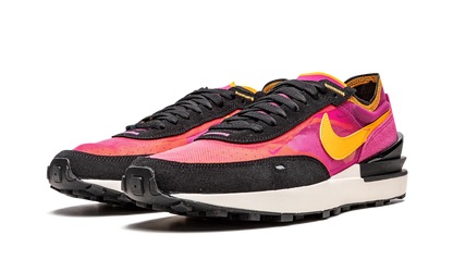 Nike Waffle One Active Fuchsia